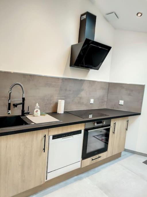 Maison Proche Centre Ville Clim Jardin Wifi 8 Personnes Amiens Exterior photo